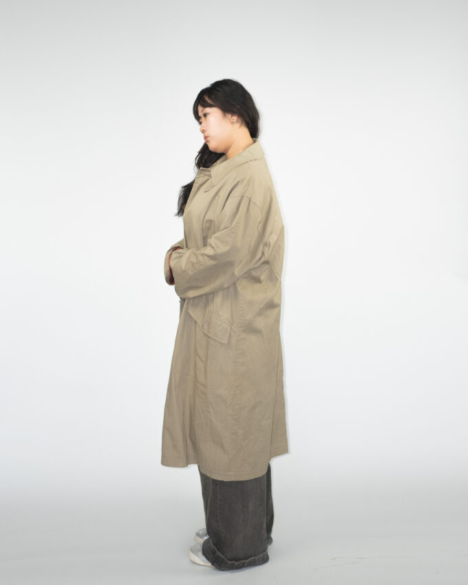 Timeless Beige Vintage Trench Coat - M/L