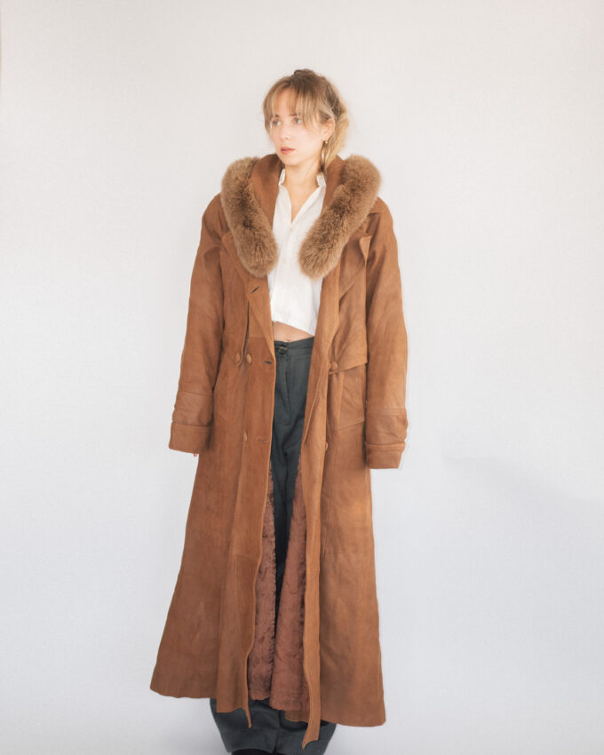 Incredible Vintage Suede Leather Coat – M/L