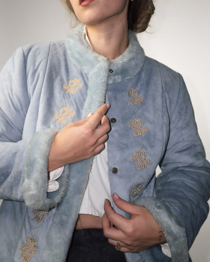 Faux Fur Vintage Jacket with Embroidered Details – S