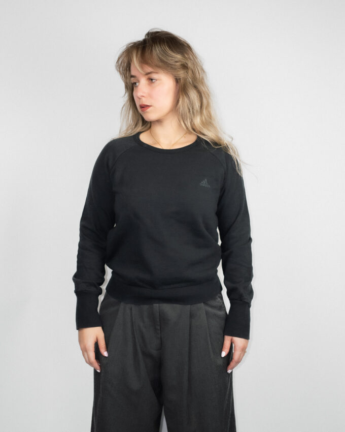 Vintage Adidas Sweatshirt – S