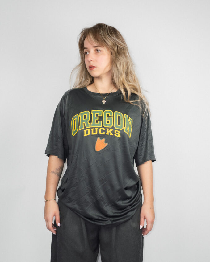 Vintage Oregon Ducks Oversized Sport Jersey Tee – L