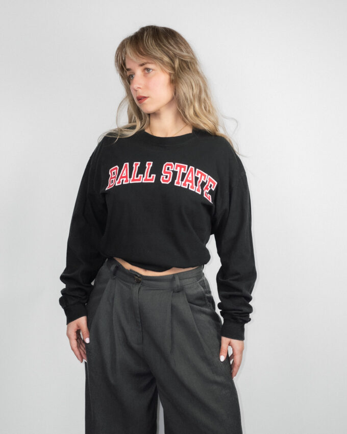 Vintage Champion Sweatshirt (Thin Fabric) – M