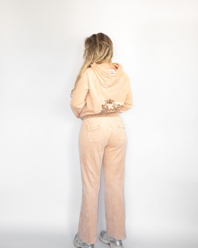 Juicy Luxe Bottoms – Vintage Peach Velour Pants - M/L