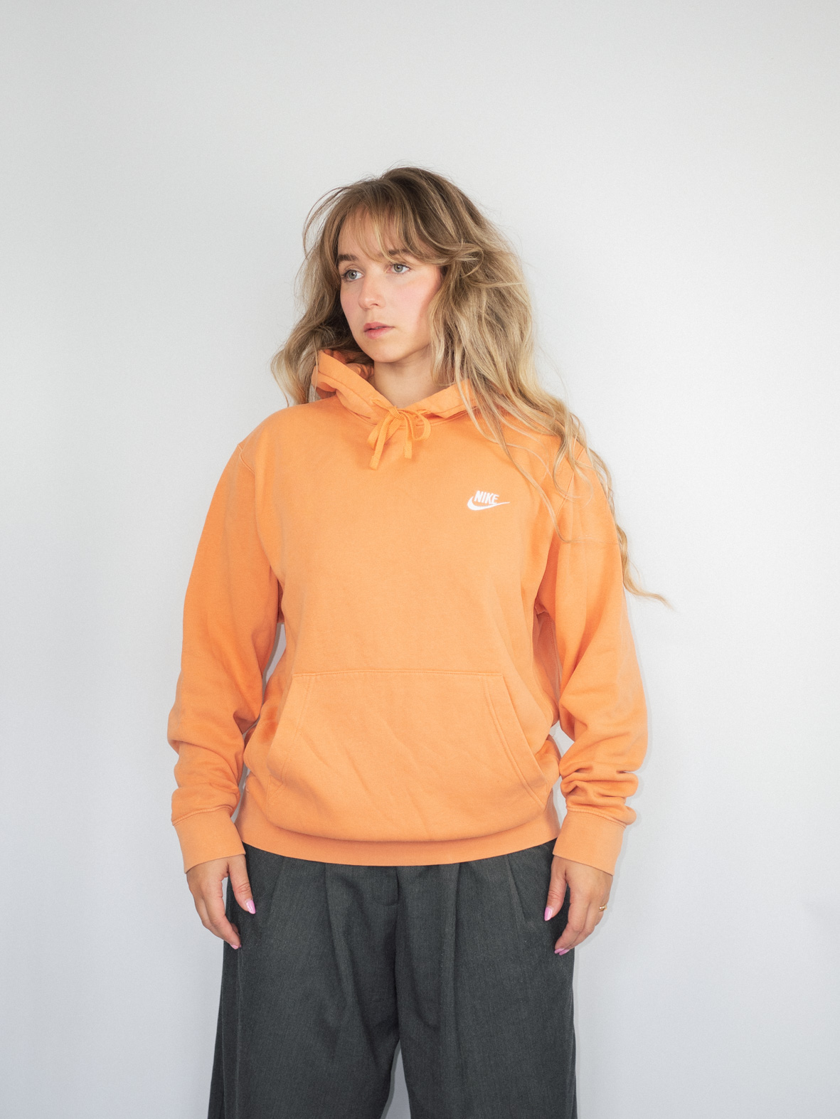 Vintage Nike Hoodie – Soft Orange Street Essential - M - Image 3