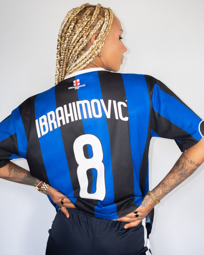 Inter Milan Vintage-Style Jersey – Bold Blue Stripes - M/L