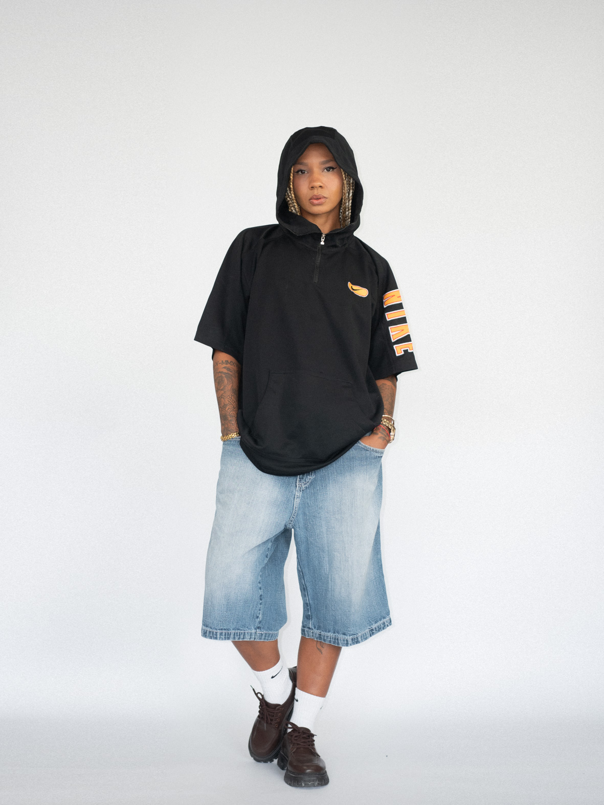 Nike Hooded Tee – Oversized Streetwear Dream - L/XL - Image 4