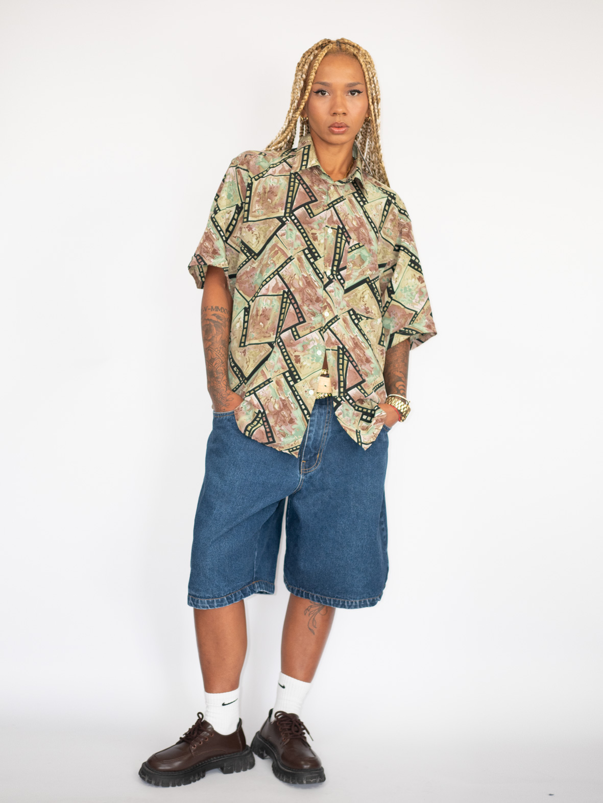 Abstract Film Print Shirt – Artistic Vintage Dream - L