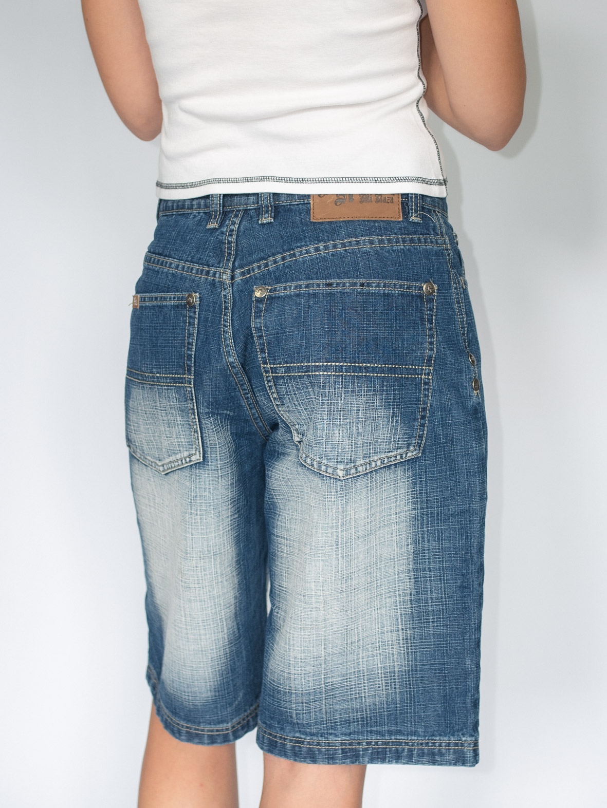 Embroidered Vintage Mi Raza Denim Jorts – S/M - Image 5