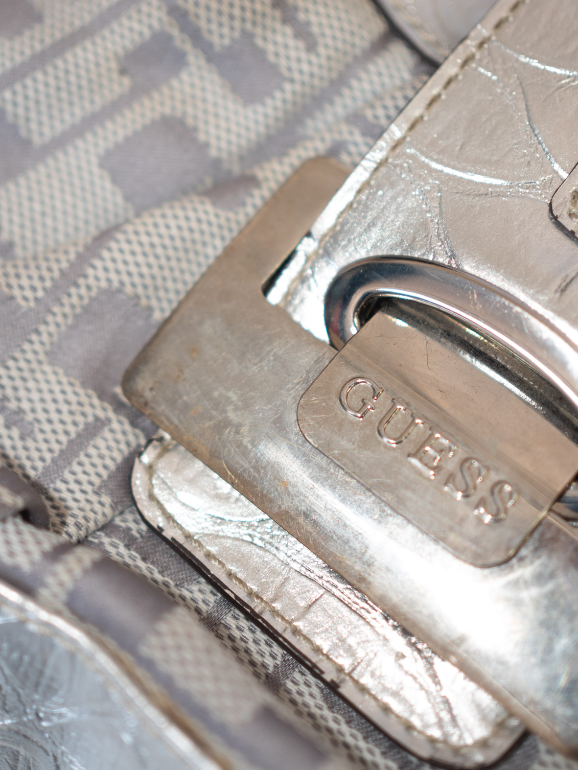 Mini Vintage Guess Handbag in Metallic Silver & Monogram - Image 5