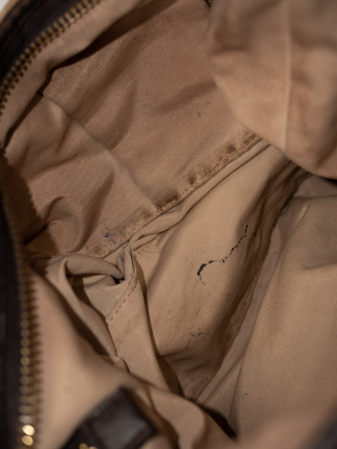Vintage Coach Shoulder Bag - Image 4