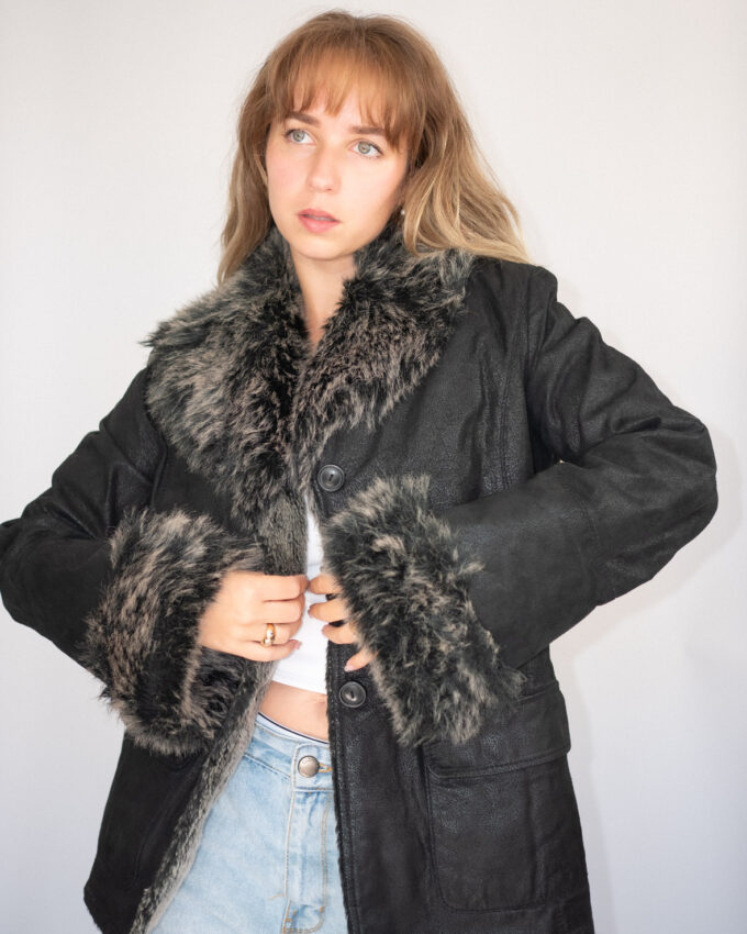 Vintage Leather Jacket with Faux Fur Trims – True Vintage Treasure  - M