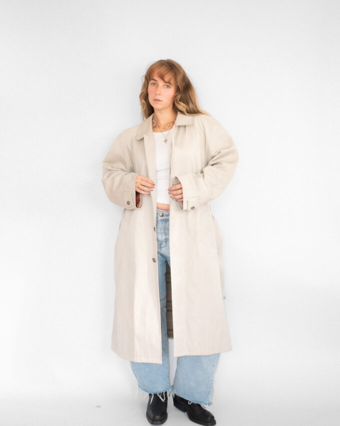 Soft Cream Belted Vintage Coat - L