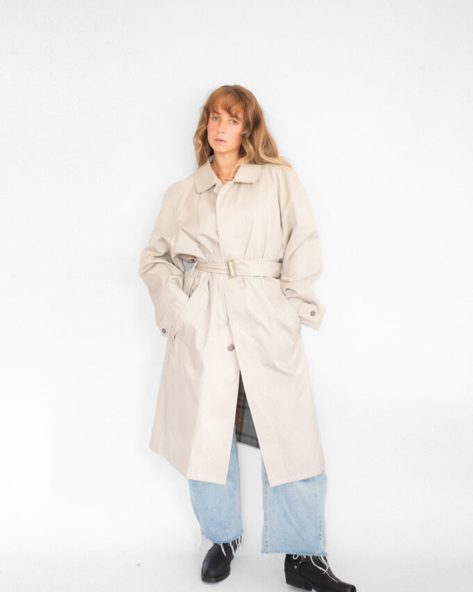 Soft Cream Belted Vintage Coat - L