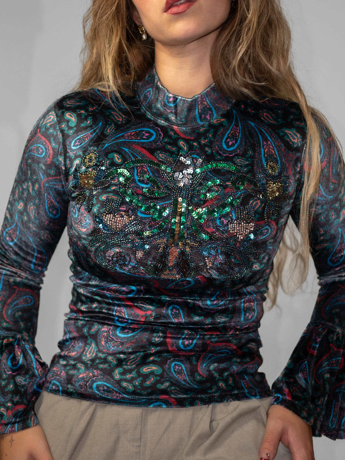 Vintage Velour Embroidered Long Sleeve – S - Image 4