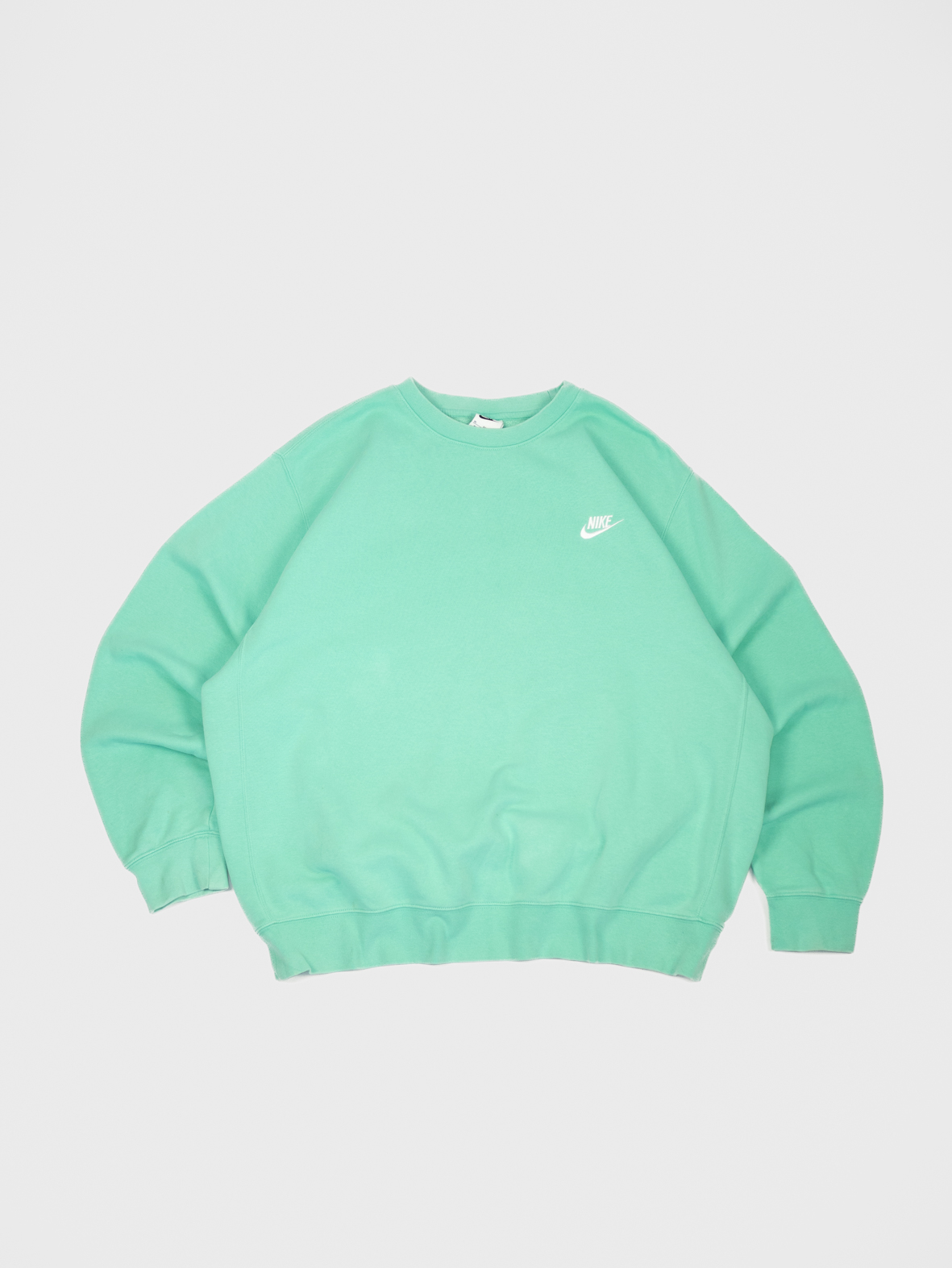 Oversized Vintage Nike Mint Crewneck Sweatshirt - L