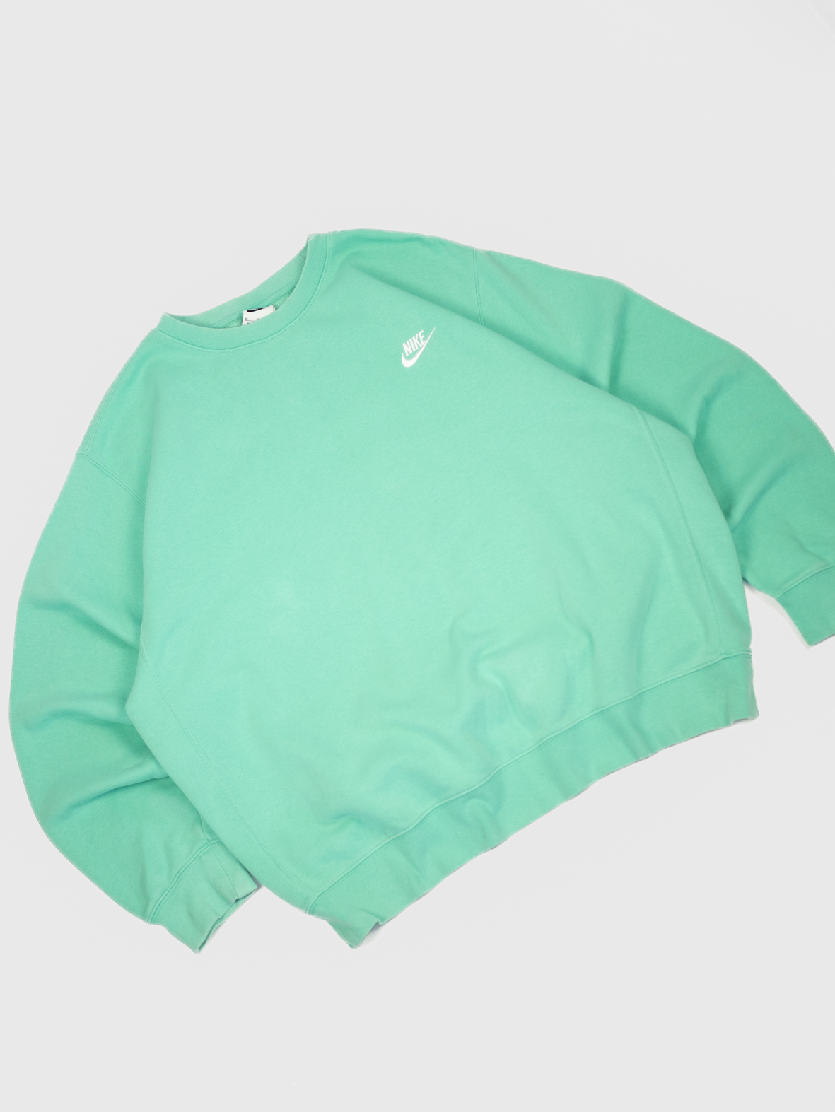 Oversized Vintage Nike Mint Crewneck Sweatshirt - L - Image 2