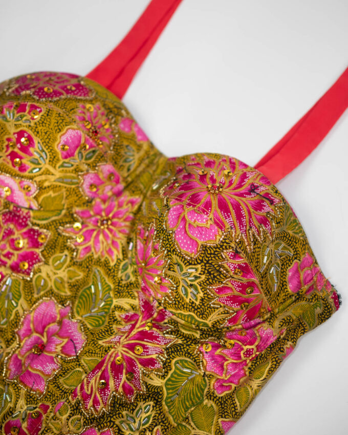Italian Vintage Floral Corset – C-Cup