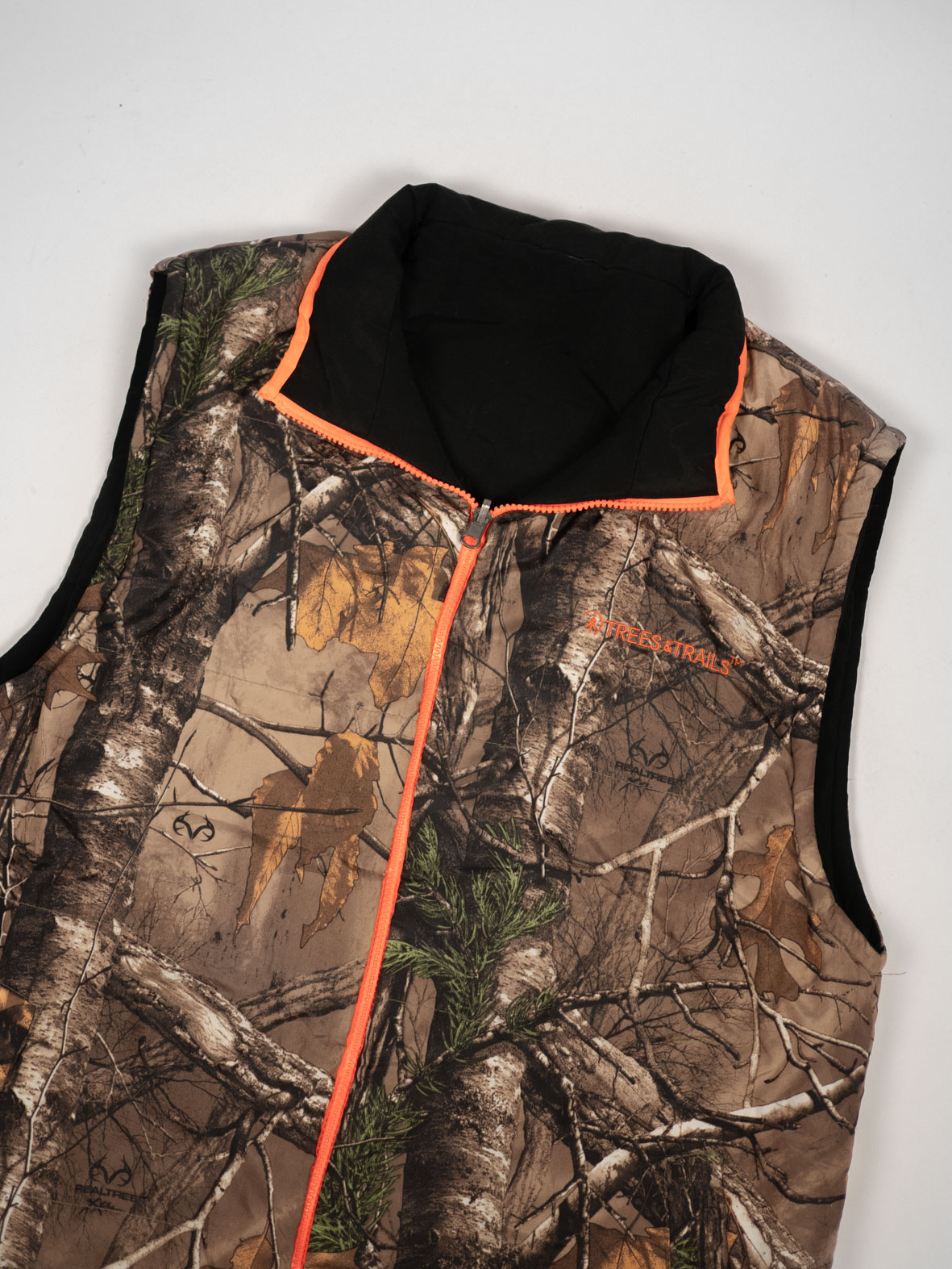 Vintage Real Tree Reversible Vest – Camo / Black - M/L - Image 5