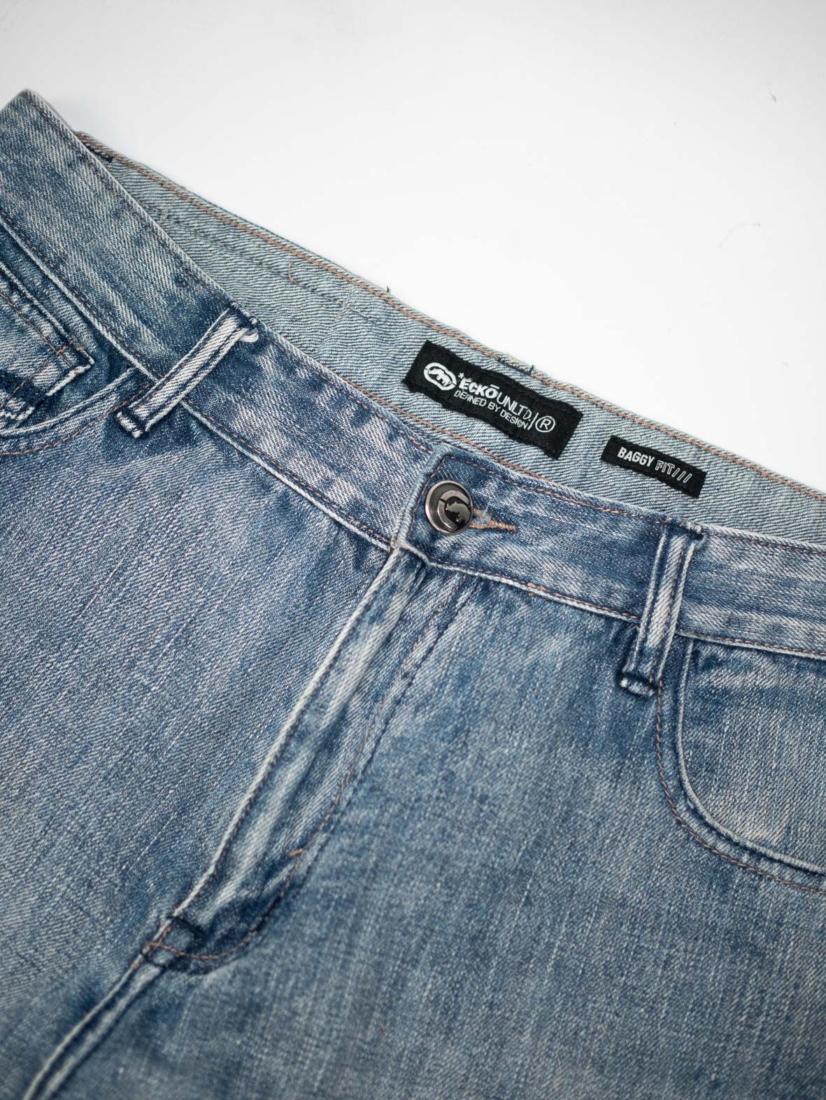 Ecko Unltd. Baggy Fit Jeans – Light Wash - L - Image 4