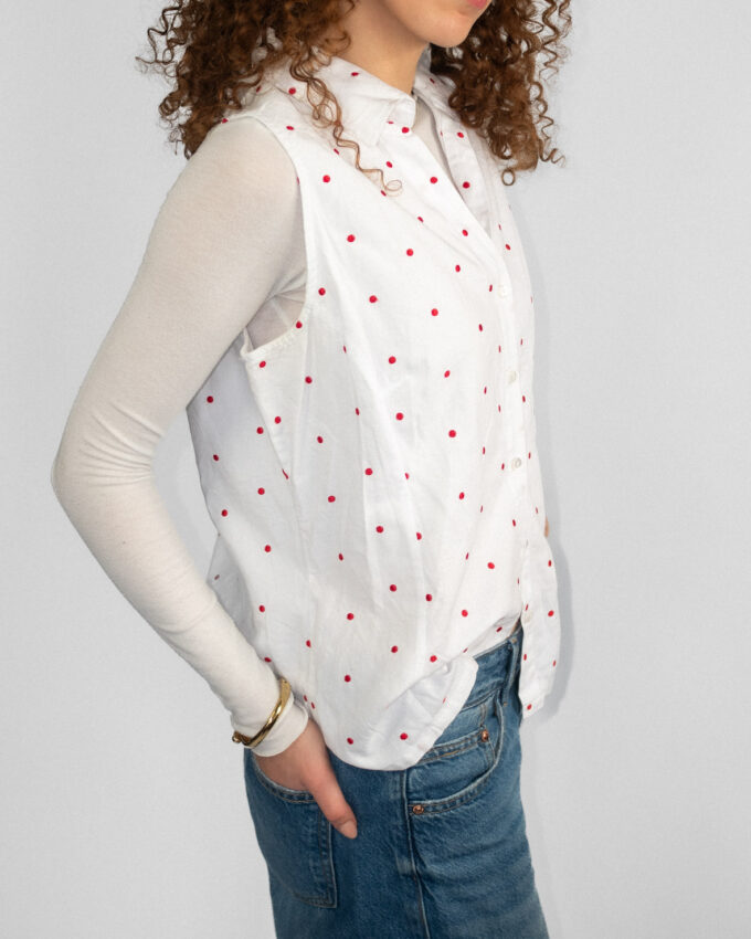 Vintage White Button-Up Shirt with Polka Dots - M/L