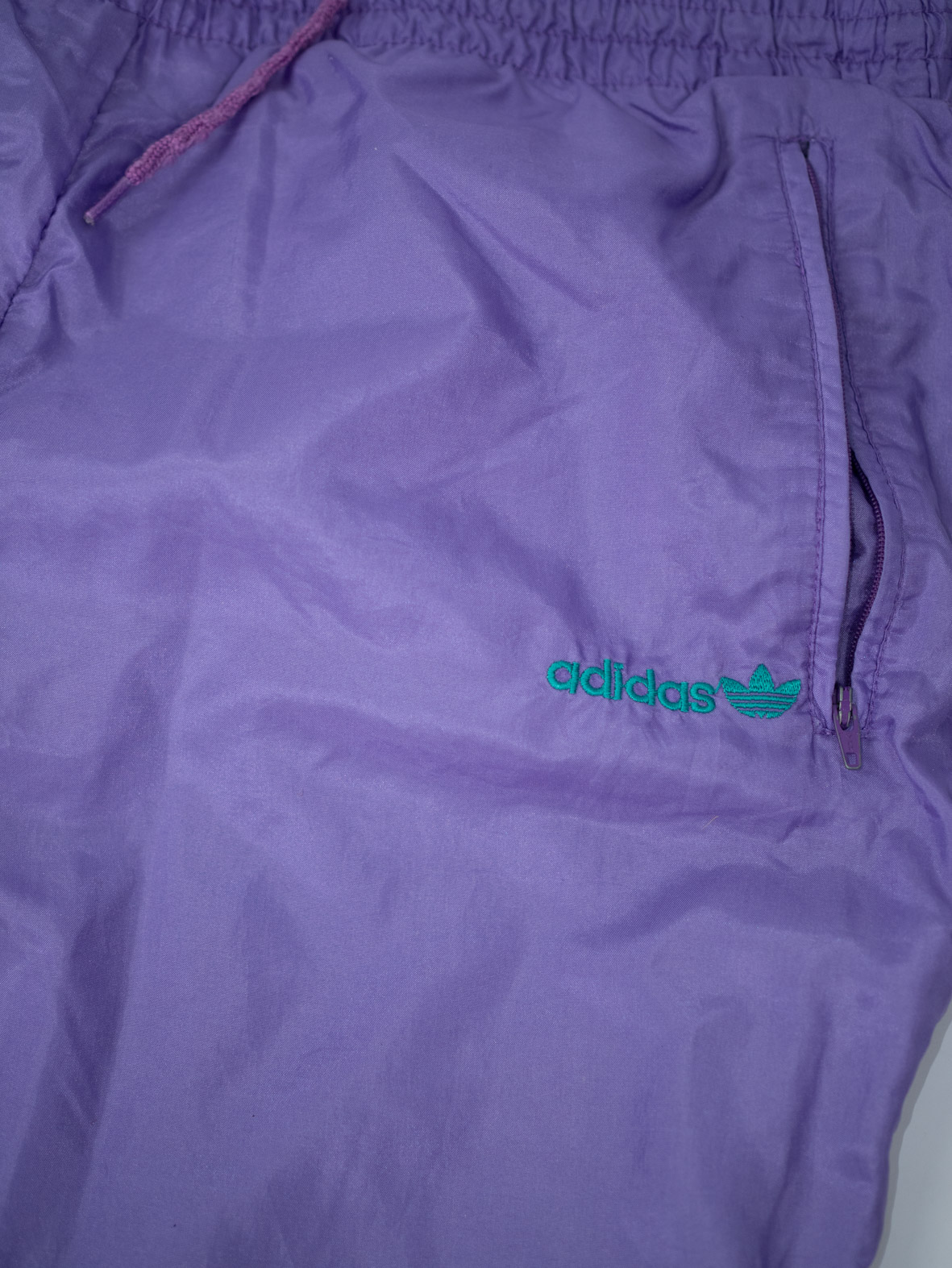 Iconic 90s Adidas Shell Track Pants – Lilac - L - Image 3