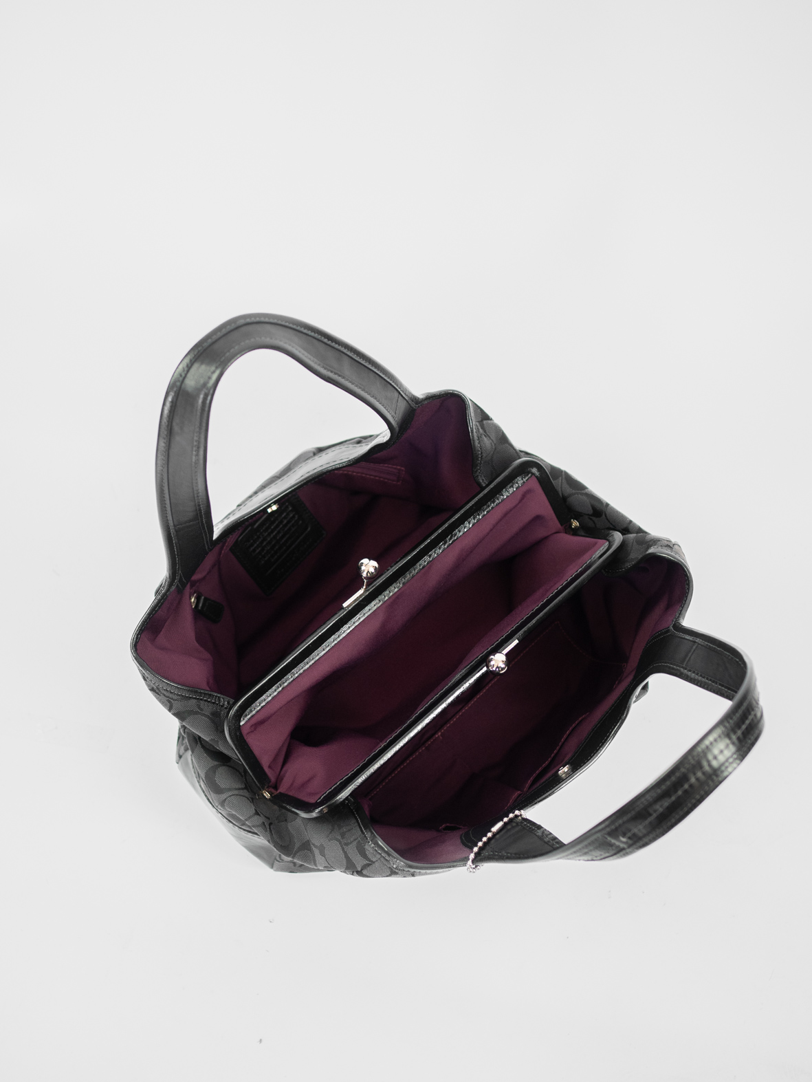 Rare Coach Vintage Black Signature Kisslock Bag - Image 6