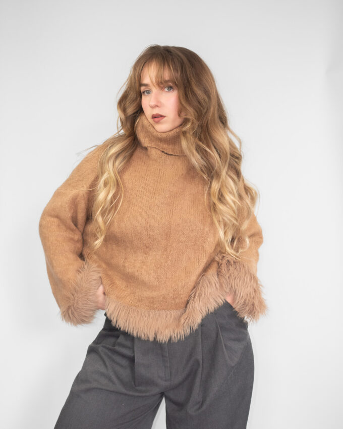 Mocha Fur Trim Vintage Sweater  - M