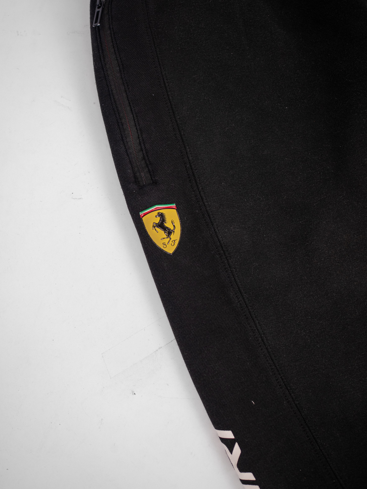 Ferrari x Puma Set – Motorsport Icon - M - Image 9