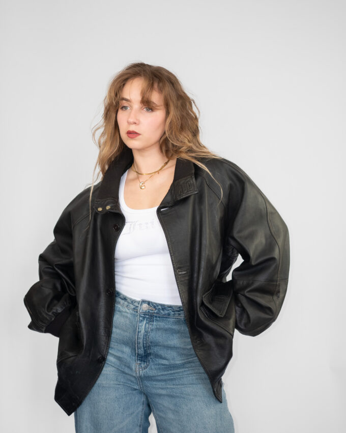 Relaxed Vintage Black Leather Jacket (Effortless Fit)  - L