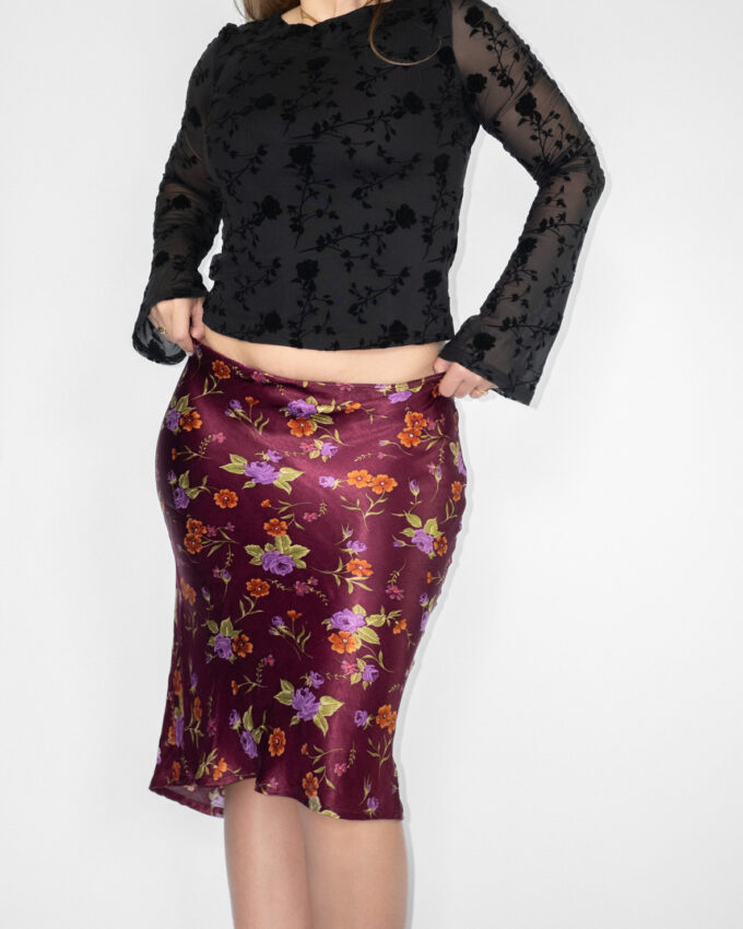 00s Burgundy Satin Midi Skirt - M