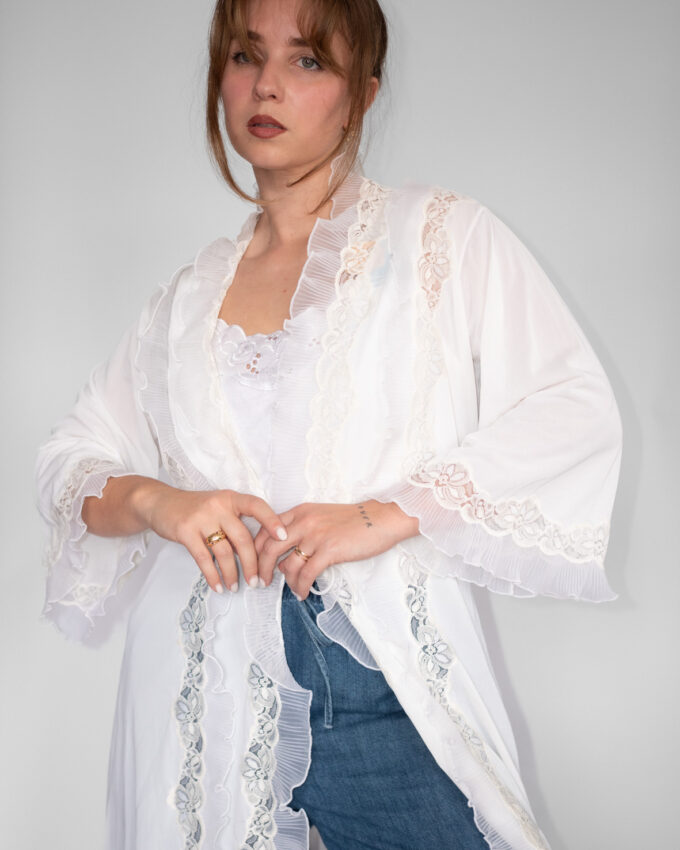 Vintage White Lace Robe (New with Tags) - M