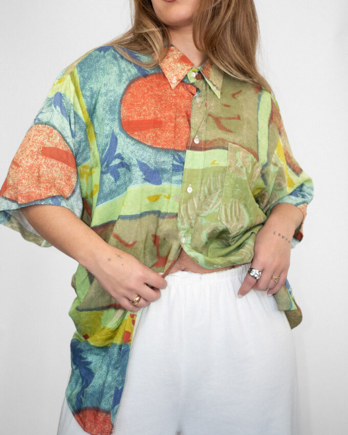 Abstract Flow – 90s Viscose Shirt - L