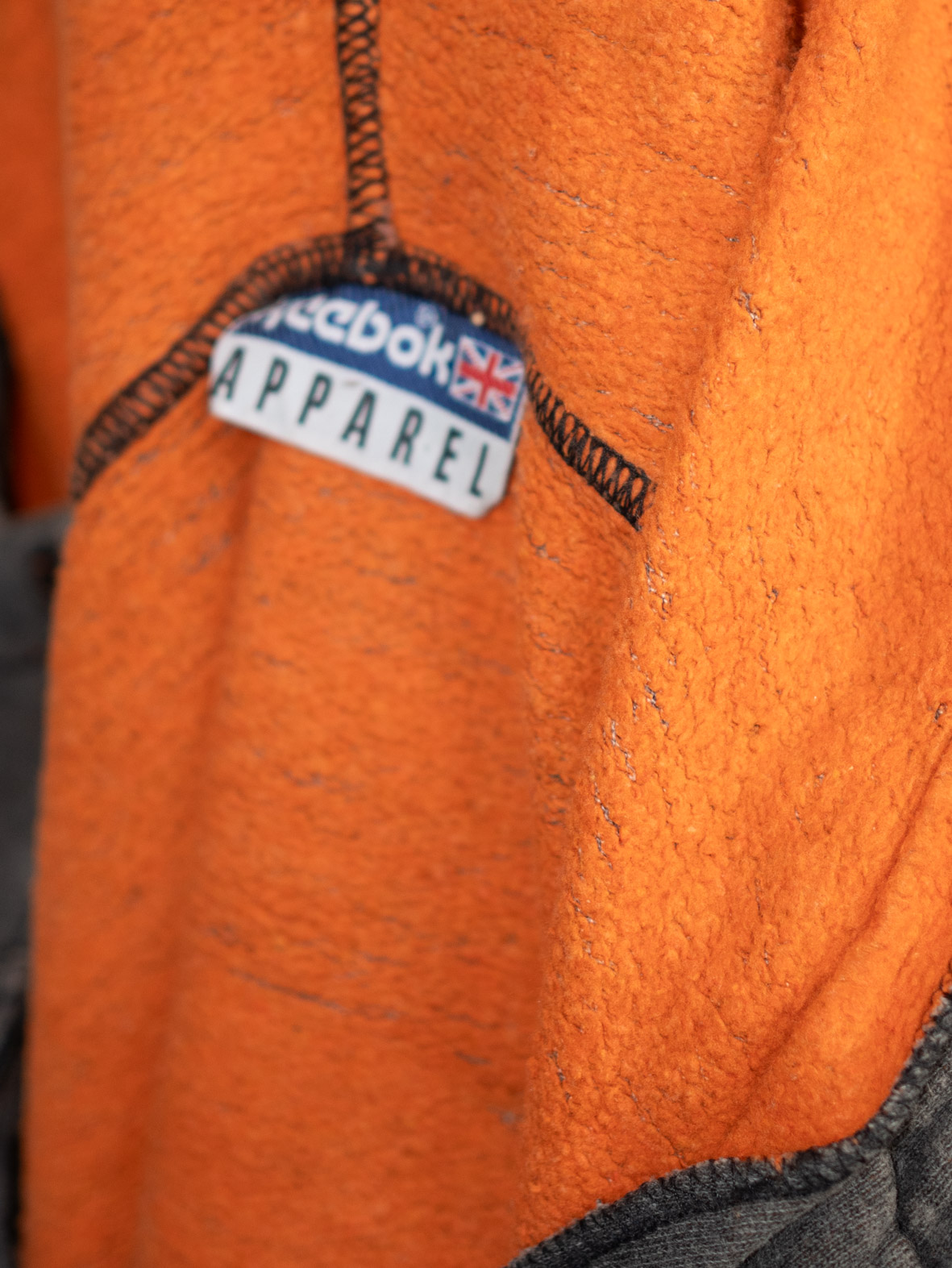 Rare Find – Reebok 80s Hoodie - L/XL - Image 7
