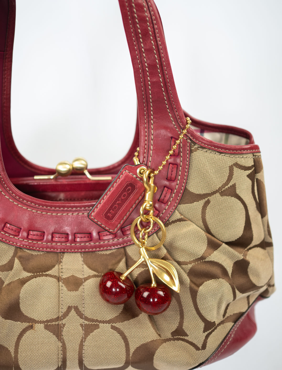 Rare Vintage Coach Kisslock Signature Bag – Merlot Red - Image 4