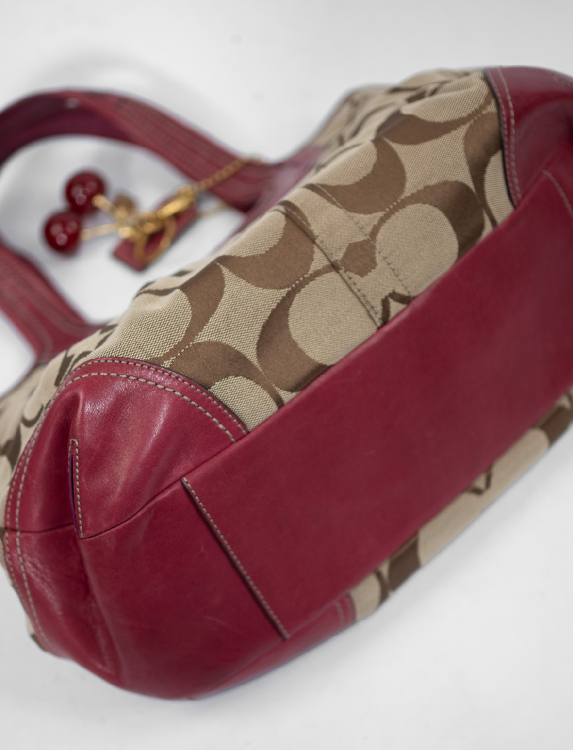 Rare Vintage Coach Kisslock Signature Bag – Merlot Red - Image 8
