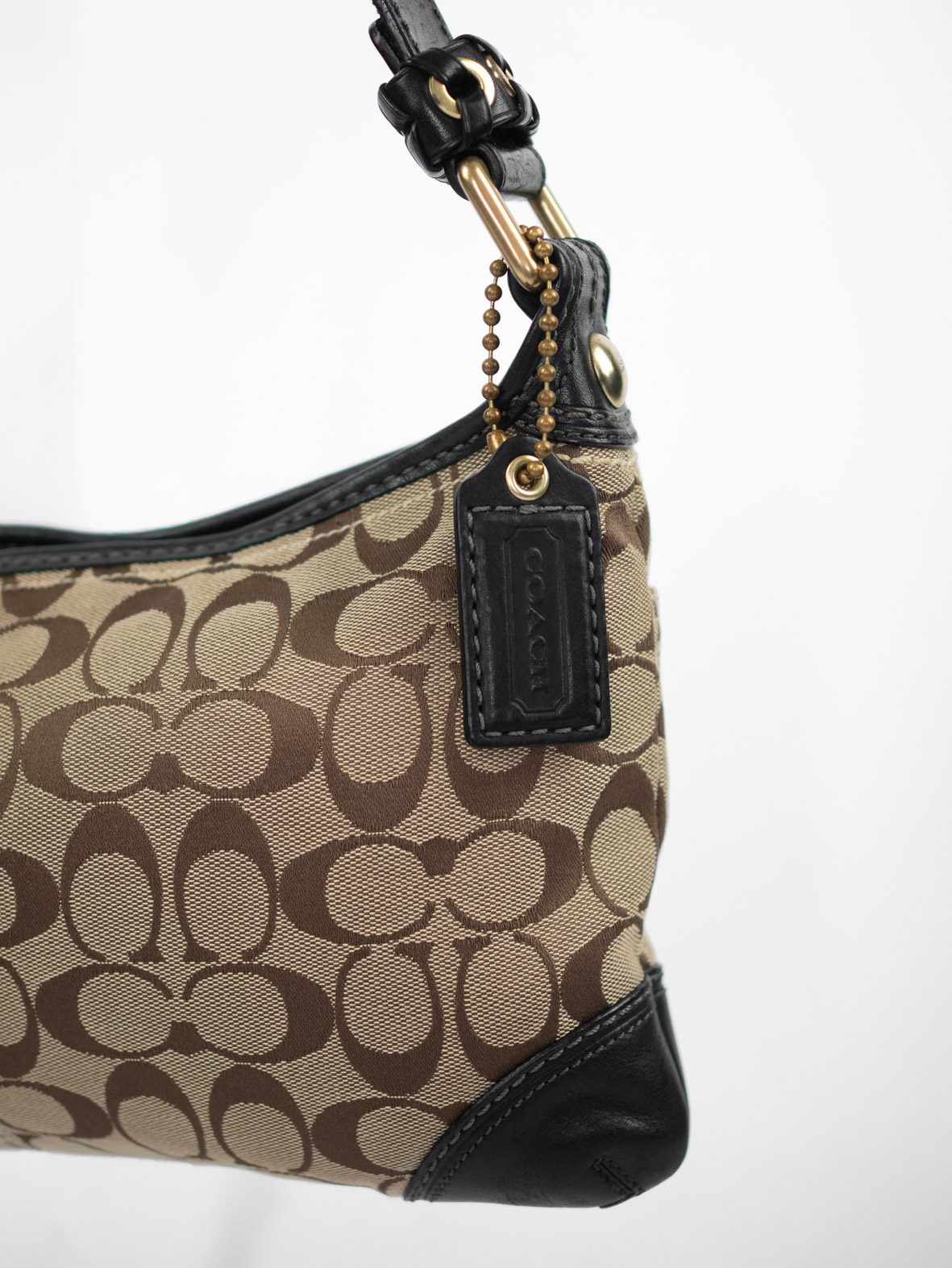 Vintage Coach Signature Shoulder Bag – Black - Image 6