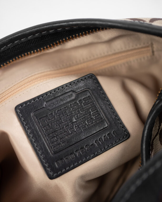 Vintage Coach Signature Shoulder Bag – Black