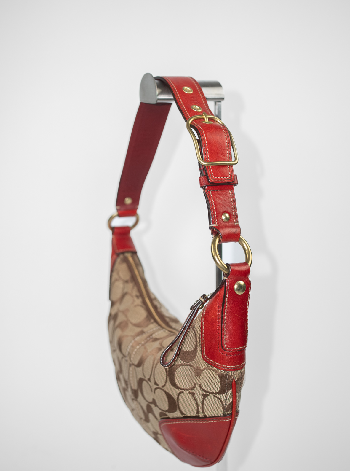 Vintage Coach Soho Hobo Bag – Cherry Red - Image 4