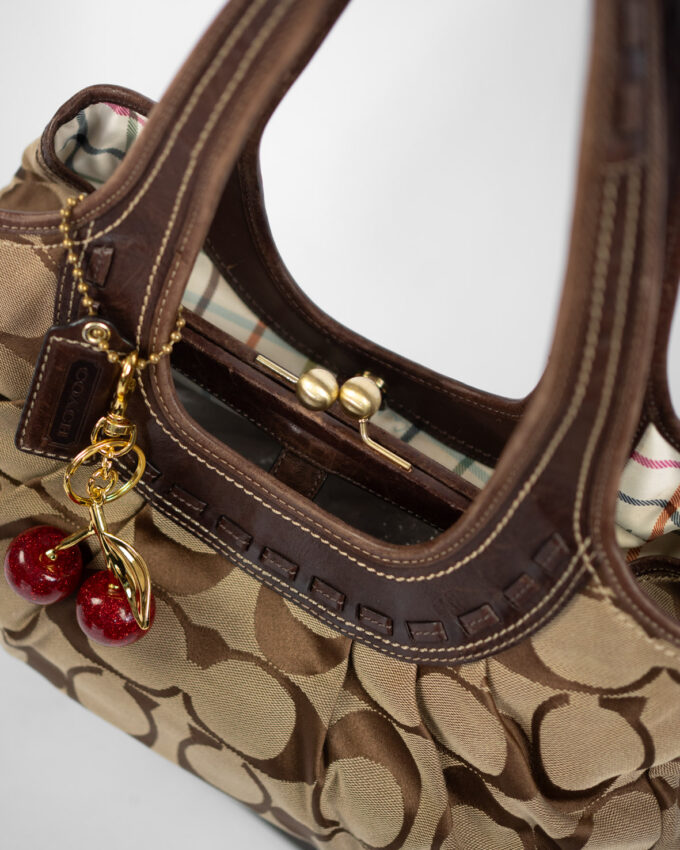 Vintage Monogram Kisslock Shoulder Bag – Brown Signature