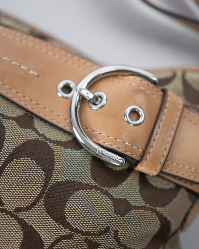 . Vintage Signature Two Way Bag – Belt Detail Edition