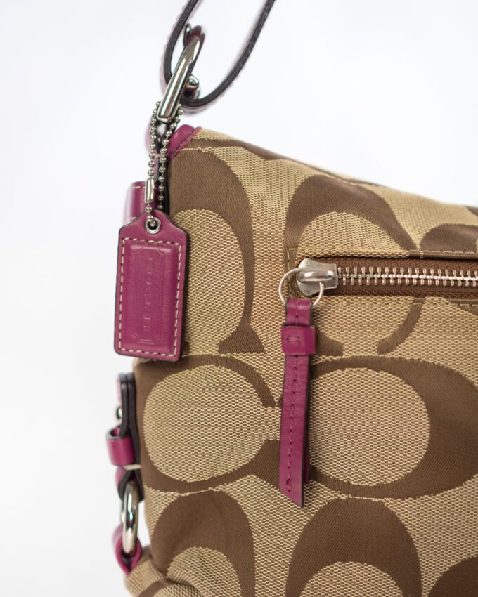 Vintage Turnlock Monogram Flap Bag – Pink Trim