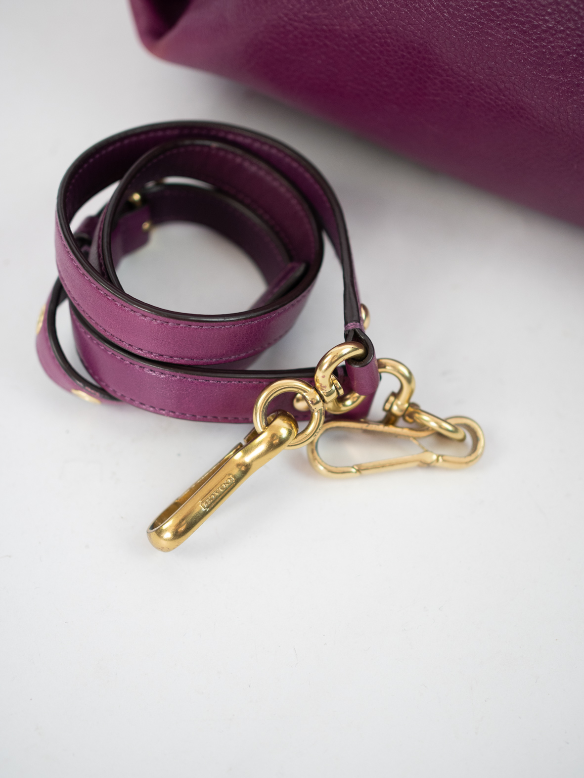 Vintage Full Leather Coach Purse – Berry Purple - Image 12