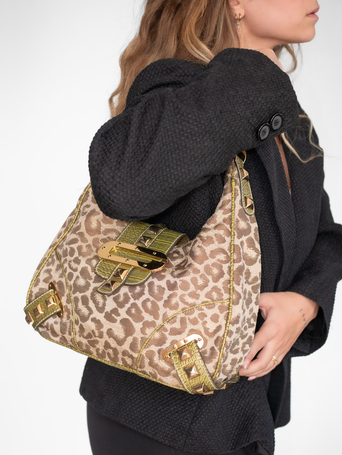Rare Vintage Guess Leo Shoulder Bag – 00s Archive - Image 3