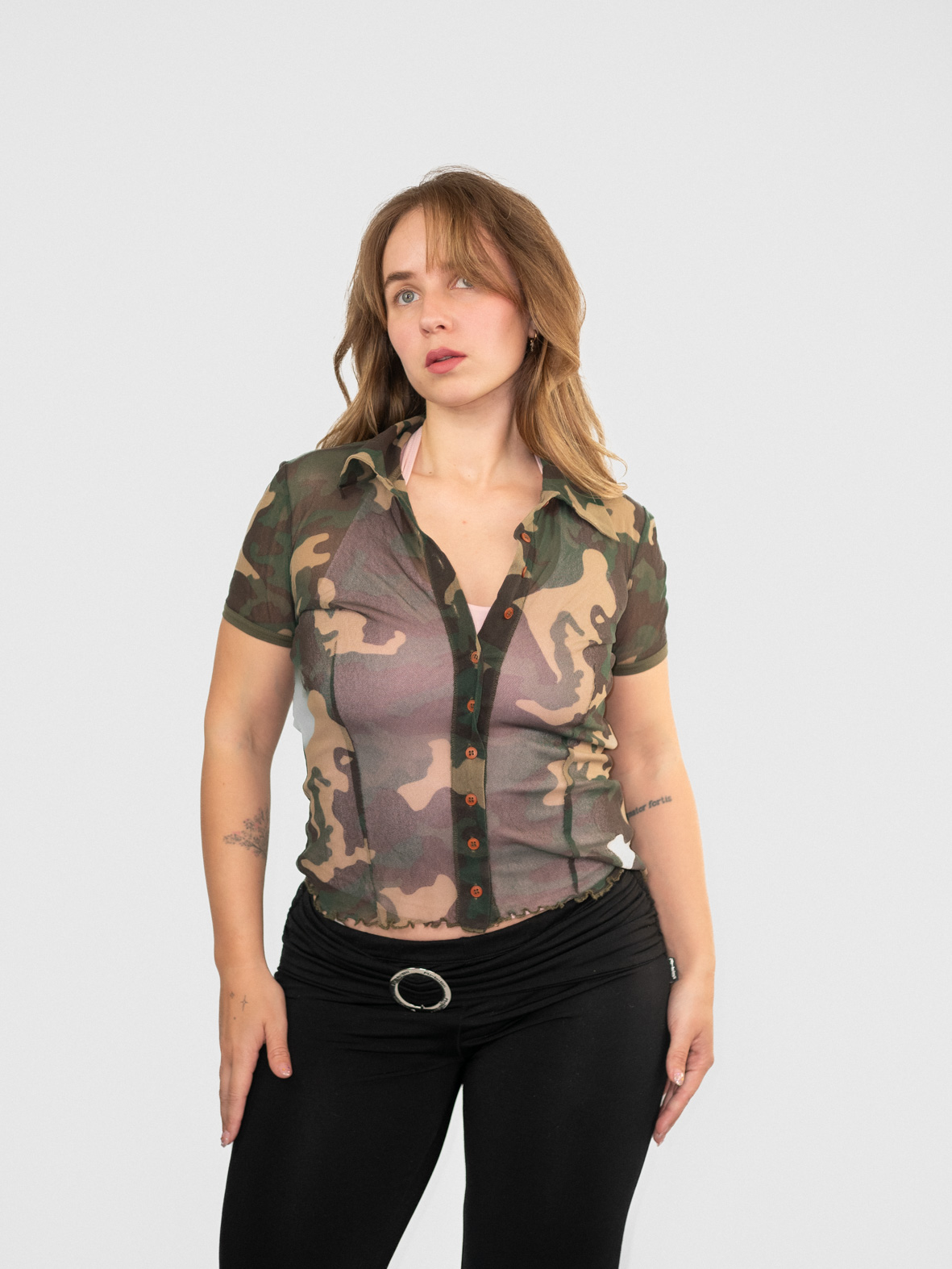 VIntage 00s Onyx Camouflage Mesh Top – S-M
