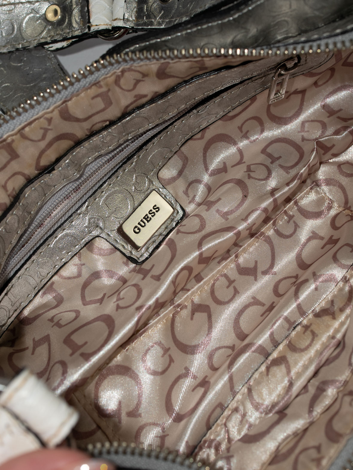 Rare Vintage Guess Polka Dot Turn-Lock Bag - Image 12