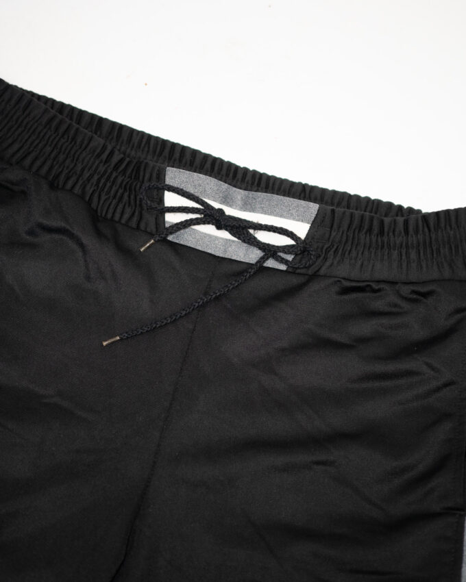 Vintage 90s Adidas Shorts – M