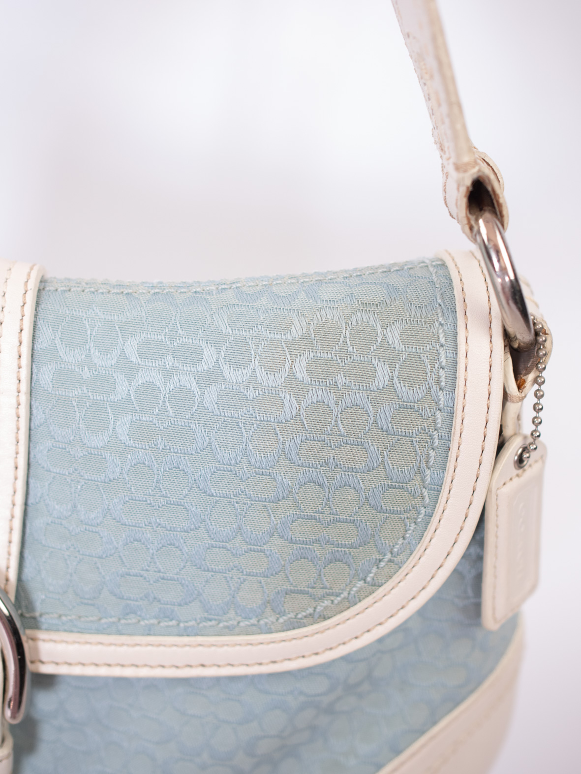 Vintage Coach Soho Pastel Blue Bag – Extremely Rare - Image 5