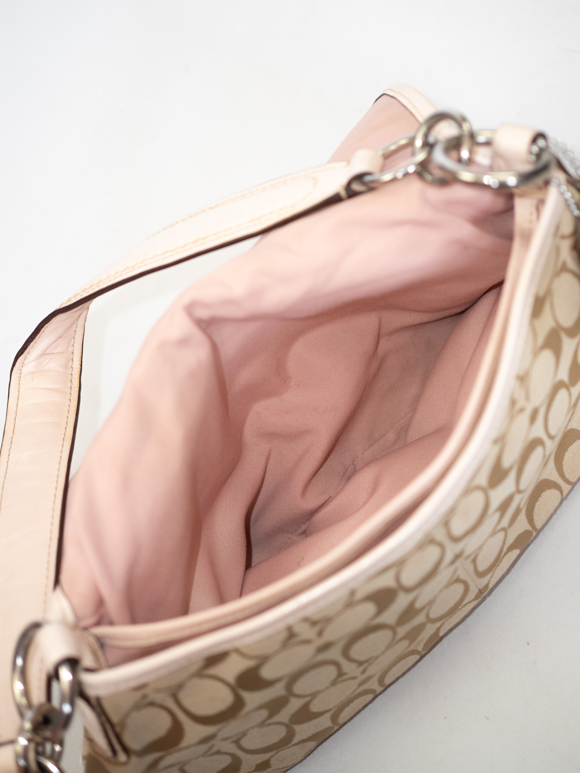 Vintage Coach Soho Monogram Shoulder - Image 8