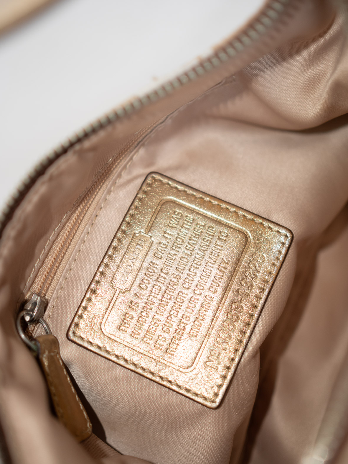 Rare Vintage Coach Cream Mini Shoulder Bag - Image 9