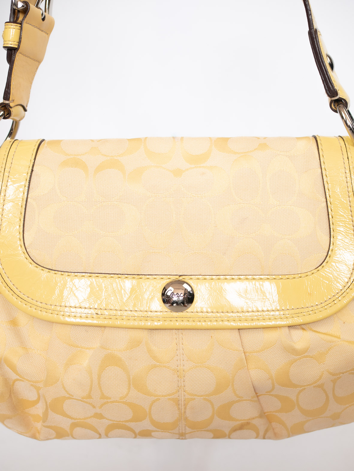 Rare Vintage Coach Soft Yellow Signature Shoulder Bag - Image 3
